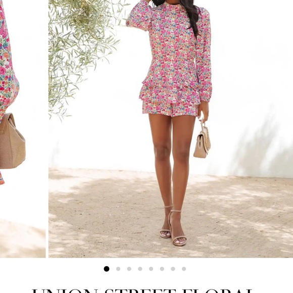 VICI XS FLORAL ROMPER Endless Rose NWT beautiful - Picture 8 of 9